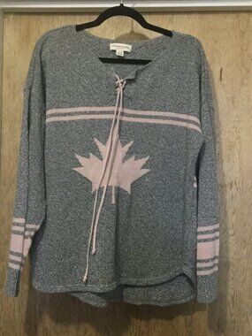 Cotton Country size large gray & pink sweater Made in Canada  75% cotton 25 poly